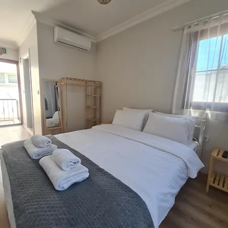 Lokal Ayvalik Guest House Exterior photo